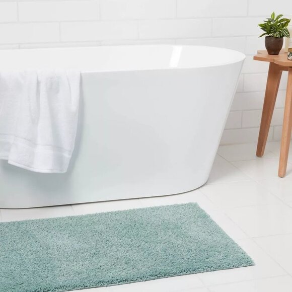 Threshold Aqua Blue Oversized & Plush 23" x 37" Bath Rug w/ Non Slip Bottom - Picture 4 of 7